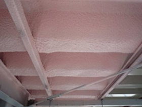 吹付硬質ウレタンフォーム